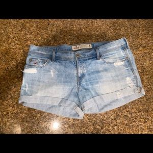 Hollister Jean Shorts